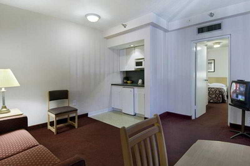 Magnuson Hotel Clearwater Beach Bilik gambar